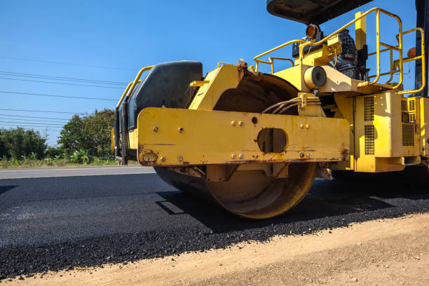 Best Gravel Driveway Installation  in New Carlisle, OH